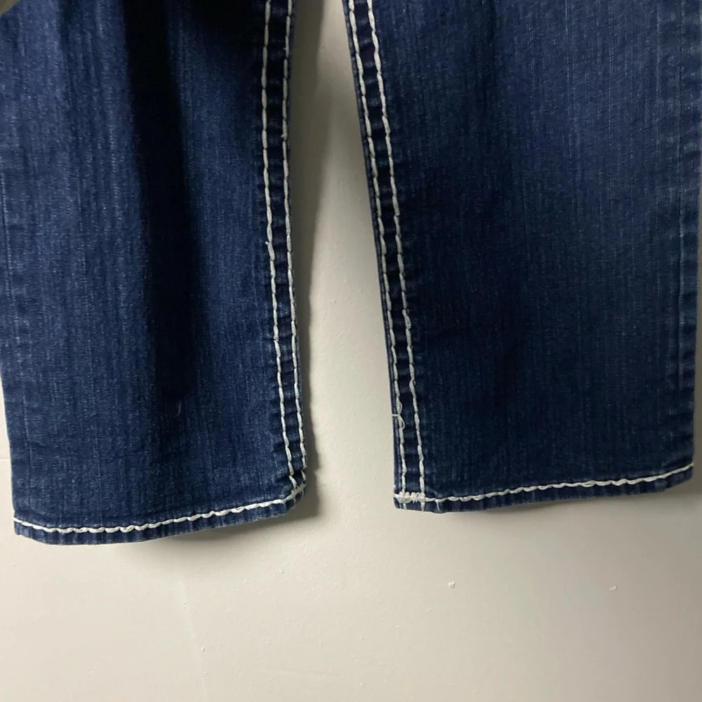 True Religion - Picture 9 of 13